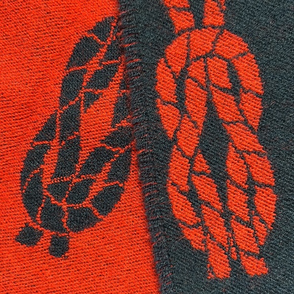 Fendi Navy & Red Reversible Nautical Knot Scarf | EUC - Picture 6 of 9